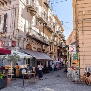 Le Stanze Di Triyah Bed & Breakfast Palermo
